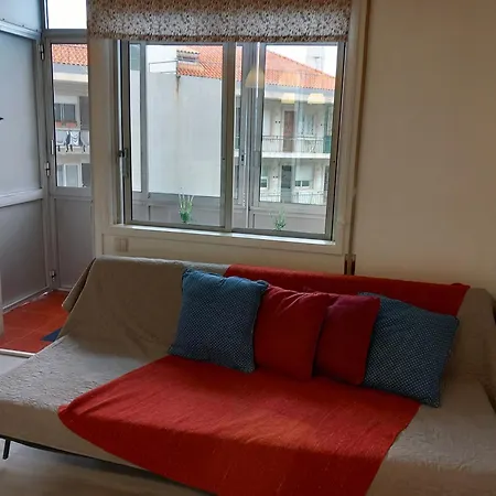 Charm Discovery Principe 7 * Lisboa